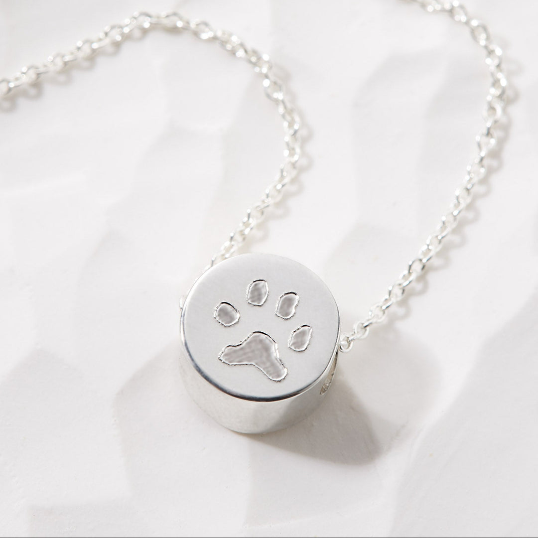 Pawprint_charm_necklace